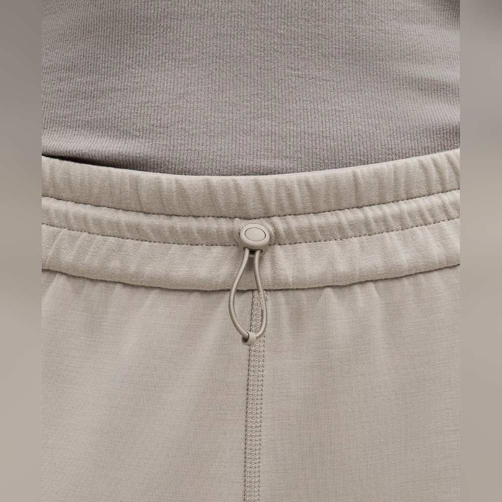 Lululemon Softstreme High-Rise Pant 31" Warm Ash Grey Size 10 - Picture 4 of 7